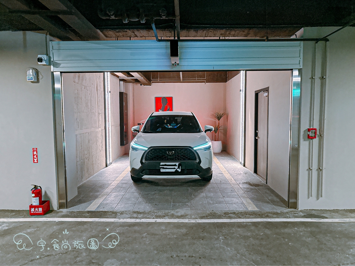 🌟新竹住宿|艾薇兒車旅宿 I WILL MOTEL|2025新竹湖口新開幕✨房內KTV+大浴缸超享受🎤泡湯唱歌一次滿足的高質感旅宿推薦💖 - 第8張圖