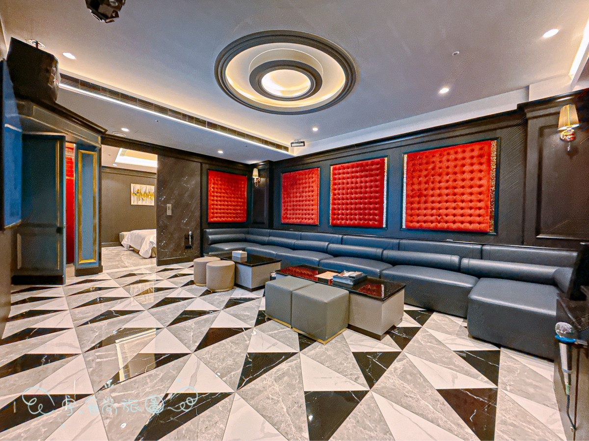 🌟新竹住宿|艾薇兒車旅宿 I WILL MOTEL|2025新竹湖口新開幕✨房內KTV+大浴缸超享受🎤泡湯唱歌一次滿足的高質感旅宿推薦💖 - 第14張圖