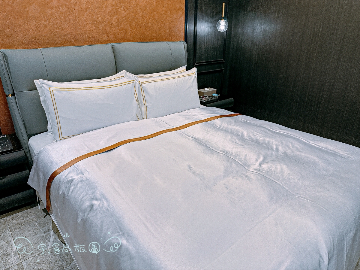 🌟新竹住宿|艾薇兒車旅宿 I WILL MOTEL|2025新竹湖口新開幕✨房內KTV+大浴缸超享受🎤泡湯唱歌一次滿足的高質感旅宿推薦💖 - 第33張圖