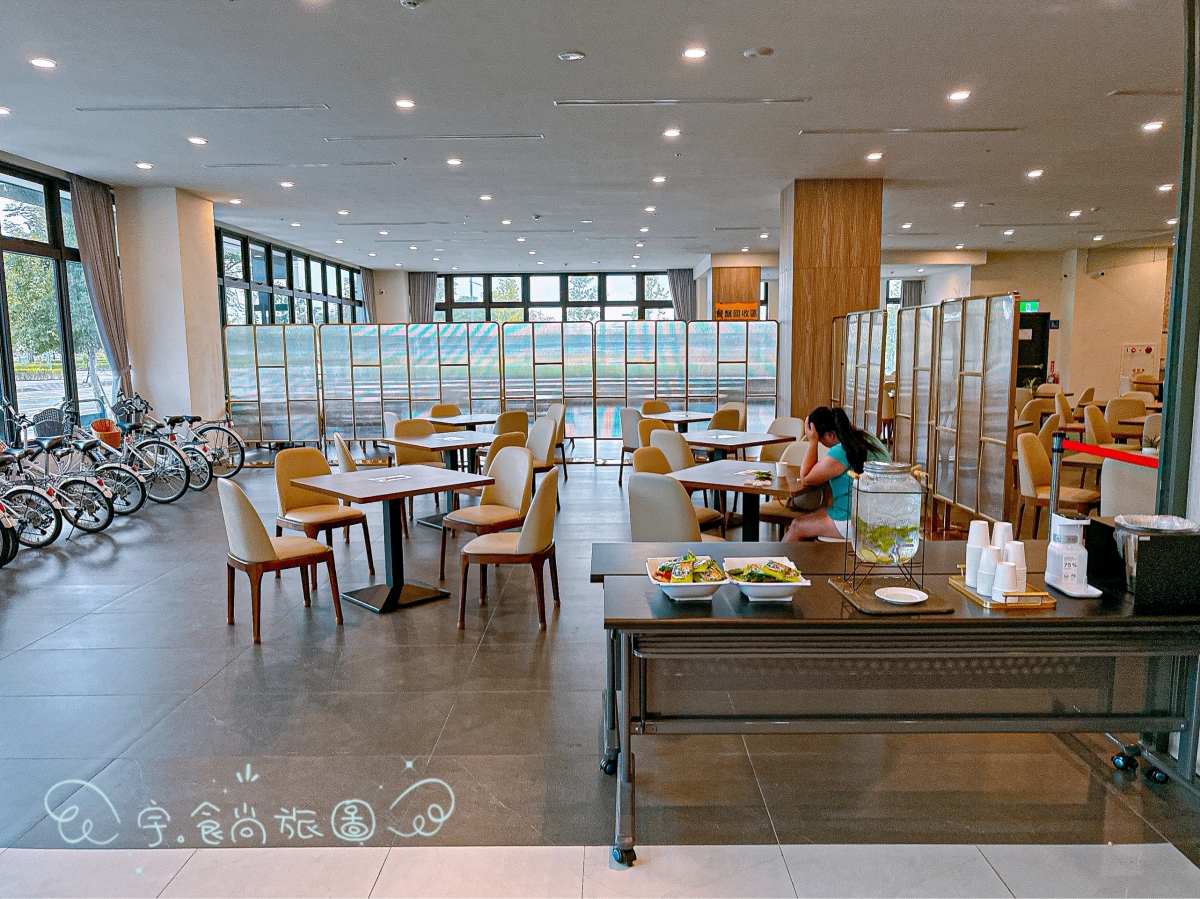 🌸彰化住宿|馥御花園酒店 Floramos Hotel|2024新開幕親子飯店×花現烤鴨套餐×宵夜新亮點✨高鐵對面超推薦親子住宿首選! - 第8張圖 🌸彰化住宿|馥御花園酒店 Floramos Hotel|2024新開幕親子飯店×花現烤鴨套餐×宵夜新亮點✨高鐵對面超推薦親子住宿首選!