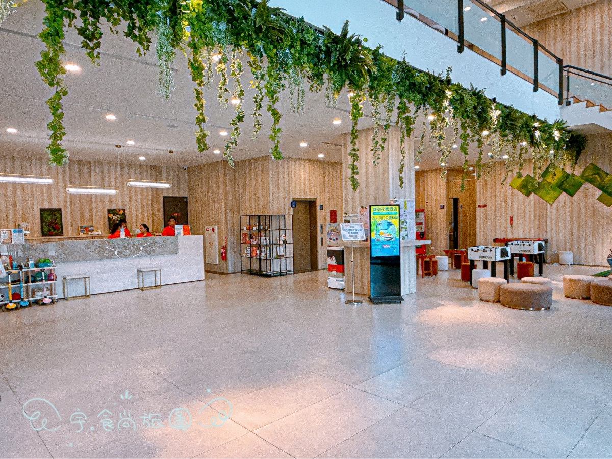 🌸彰化住宿|馥御花園酒店 Floramos Hotel|2024新開幕親子飯店×花現烤鴨套餐×宵夜新亮點✨高鐵對面超推薦親子住宿首選! - 第6張圖 🌸彰化住宿|馥御花園酒店 Floramos Hotel|2024新開幕親子飯店×花現烤鴨套餐×宵夜新亮點✨高鐵對面超推薦親子住宿首選!