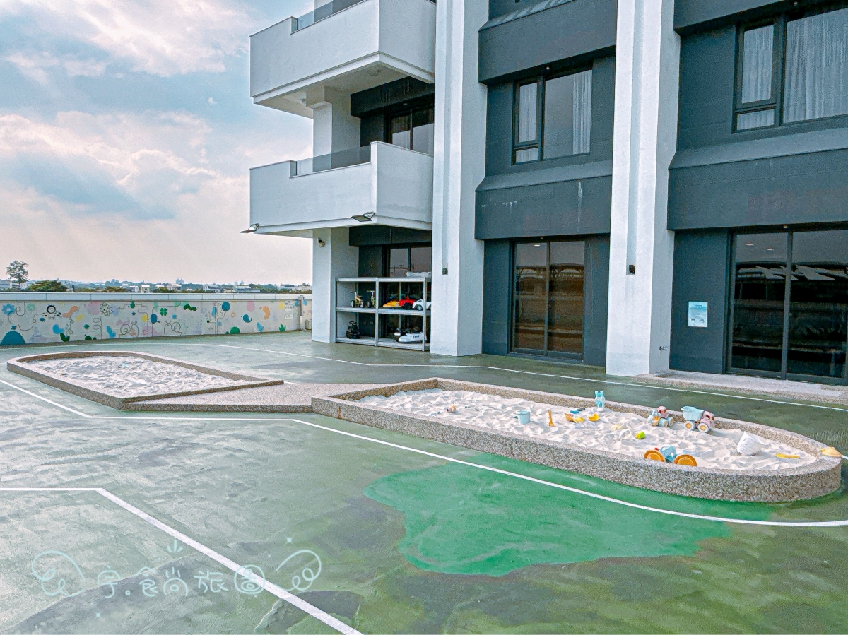 🌸彰化住宿|馥御花園酒店 Floramos Hotel|2024新開幕親子飯店×花現烤鴨套餐×宵夜新亮點✨高鐵對面超推薦親子住宿首選! - 第23張圖 🌸彰化住宿|馥御花園酒店 Floramos Hotel|2024新開幕親子飯店×花現烤鴨套餐×宵夜新亮點✨高鐵對面超推薦親子住宿首選!