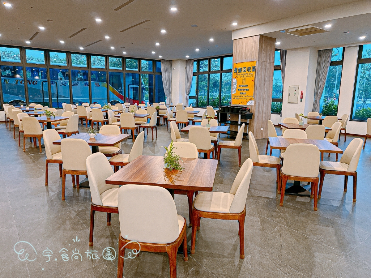 🌸彰化住宿|馥御花園酒店 Floramos Hotel|2024新開幕親子飯店×花現烤鴨套餐×宵夜新亮點✨高鐵對面超推薦親子住宿首選! - 第84張圖 🌸彰化住宿|馥御花園酒店 Floramos Hotel|2024新開幕親子飯店×花現烤鴨套餐×宵夜新亮點✨高鐵對面超推薦親子住宿首選!