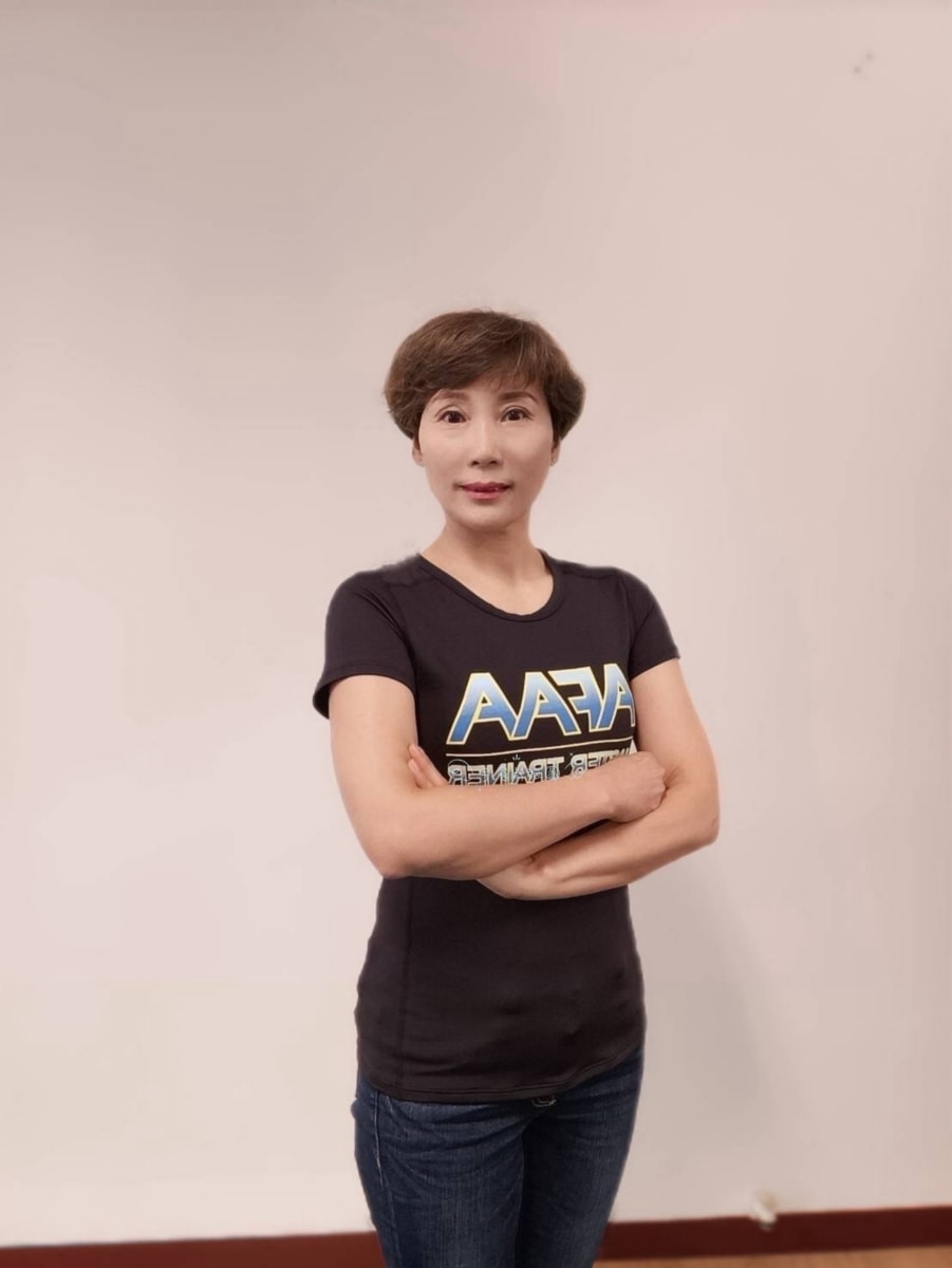 【台南歸仁運動推薦🔥】丁老師舞蹈工作室|空中瑜伽+有氧燃脂一次搞定!新手也能輕鬆上手 - 第4張圖 【台南歸仁運動推薦🔥】丁老師舞蹈工作室|空中瑜伽+有氧燃脂一次搞定!新手也能輕鬆上手