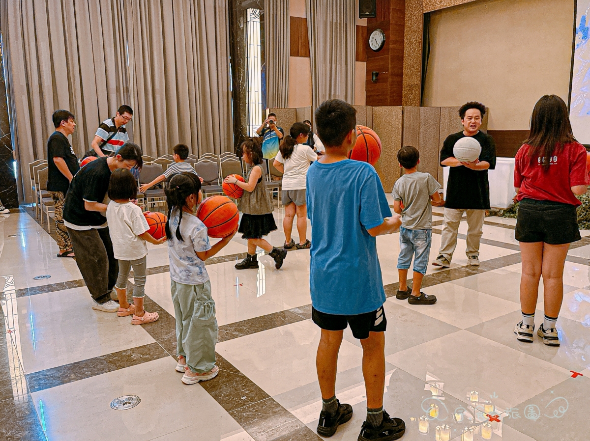 【2026新北三峽住宿推薦】大板根森林溫泉酒店開箱｜一泊二食Buffet、森林溫泉、豪華三人房、恐龍DIY，全台唯一低海拔原始森林親子飯店